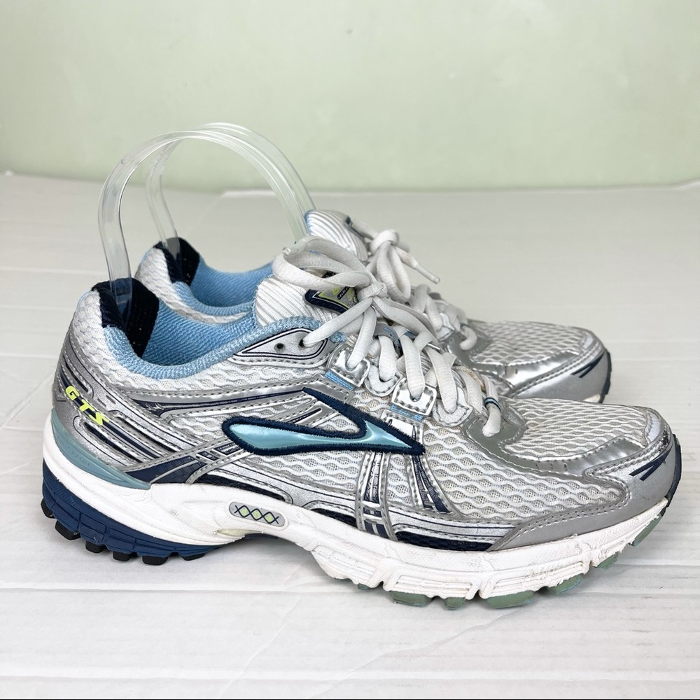 Brooks GTS 11th edition Running Shoes Sneakers size 7.5